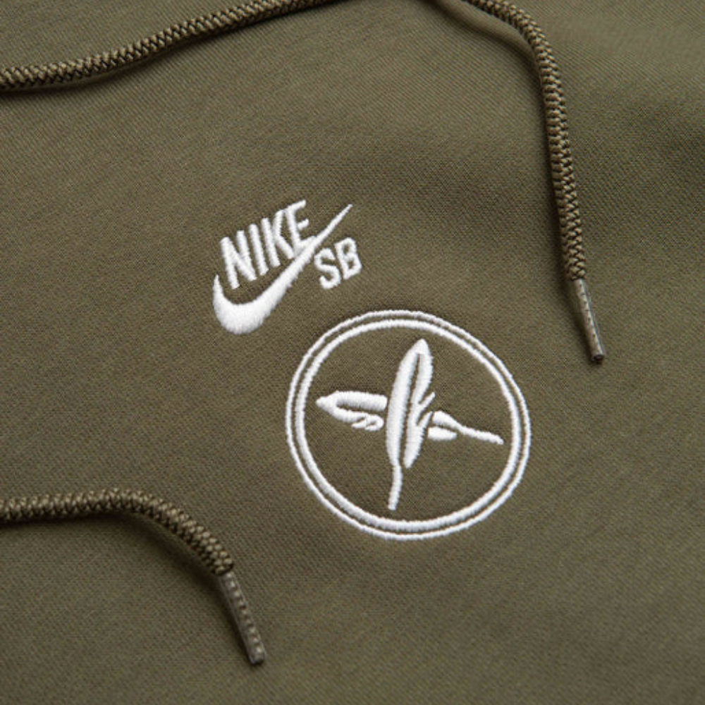 Green nike sale sb hoodie